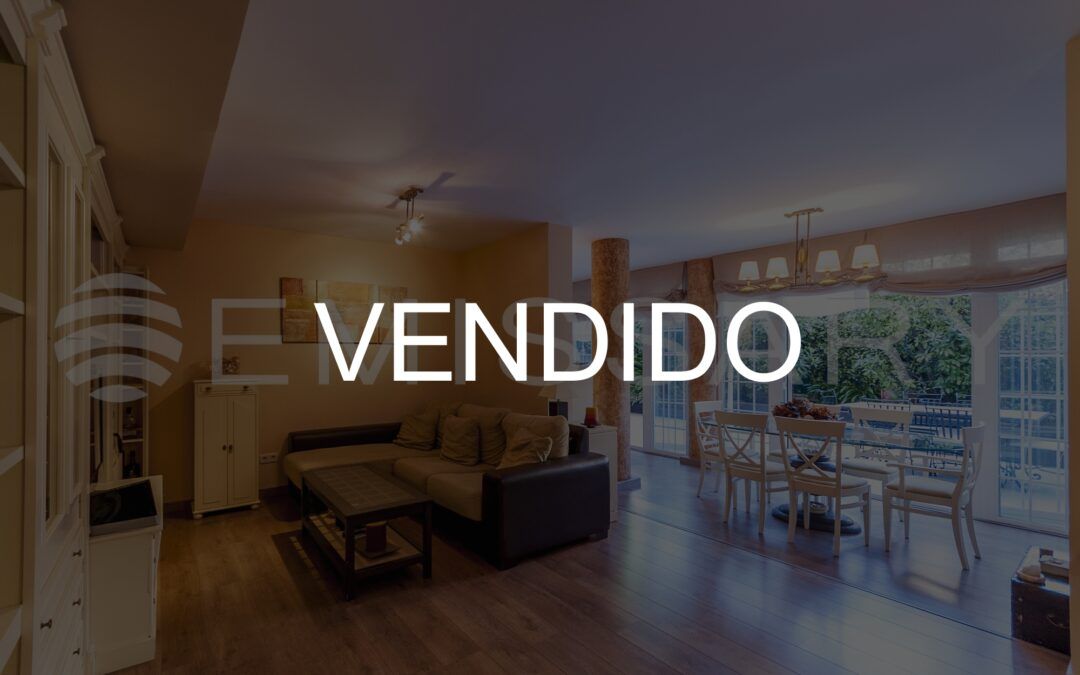 Bajo con Jardín en Coronales